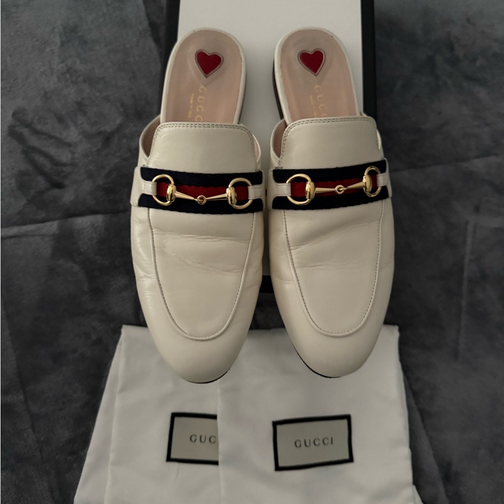 Gucci Cream Mules with Signature Horsebit Detail